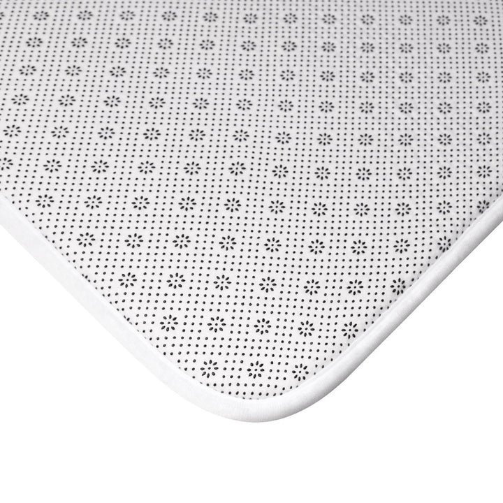 Non slip underside of hope and booth bath mat